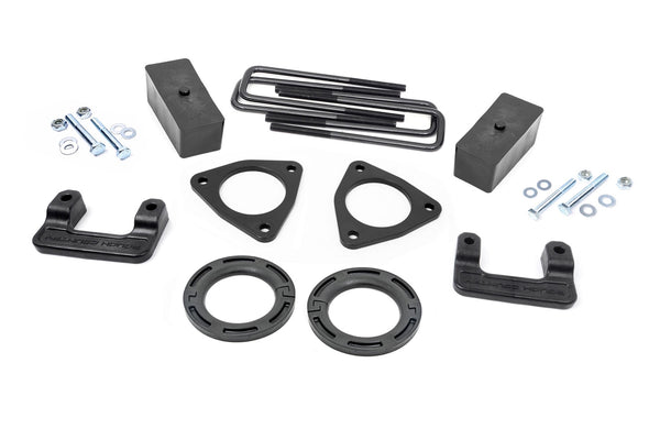 Rough Country - 2.5 Inch Leveling Kit - Stamped Steel - Chevy/GMC Sierra 1500 (16-18)/Silverado 1500 (07-18)