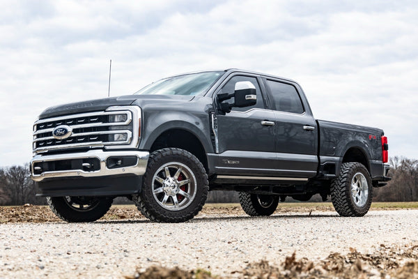 Rough Country - 2 Inch Leveling Kit - Track Bar Bracket - Ford F-250/F-350 Super Duty (17-25)