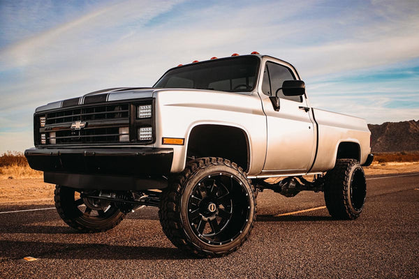 Rough Country - 6 Inch Lift Kit - 52 In. RR Springs - Chevy/GMC C10/K10 Truck & SUV/K5 Blazer (77-91)